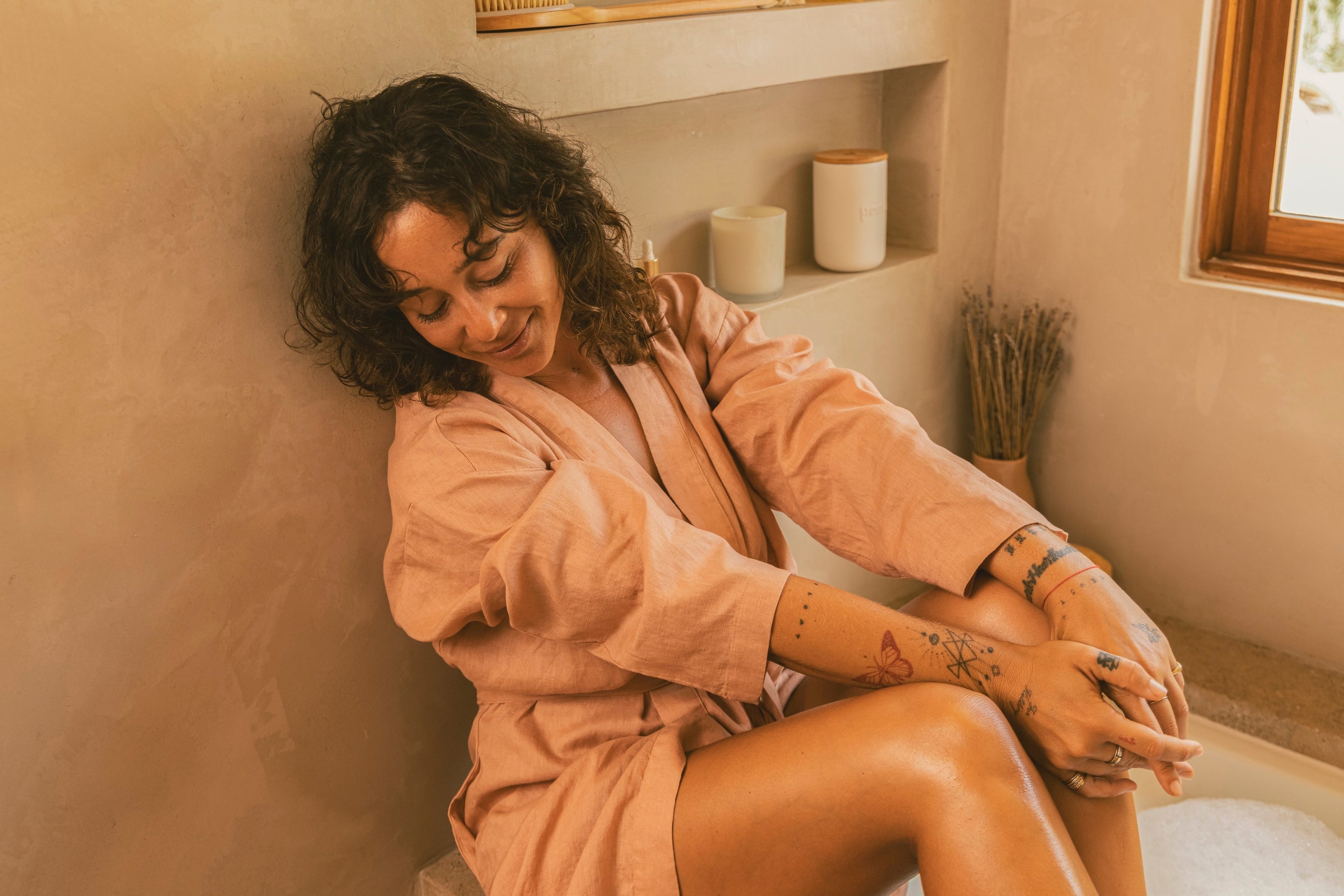 Aromatherapy for Wellness: How Scents Can Support Body, Mind & Skin