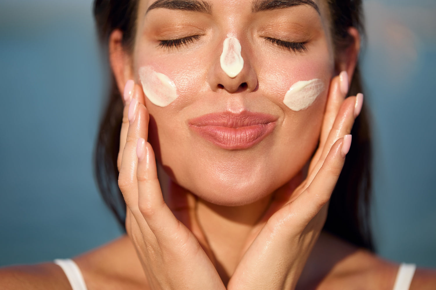 Soak Up the Sun, Safely: How to Protect Your Skin from Sun Damage